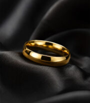 Anillo Dorado Clásico Liso